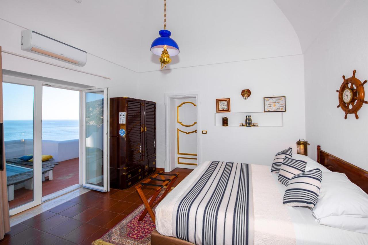La Casa Di Peppe Bed & Breakfast Positano Exterior photo